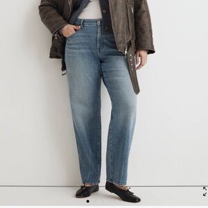 Madewell Curvy 90s Straight Jeans
